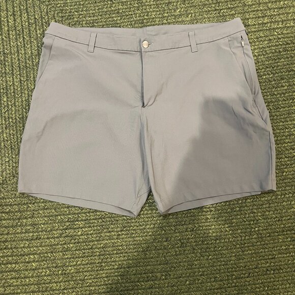 Grey Sage/Green Men's Lululemon Shorts - Picture 1 of 2